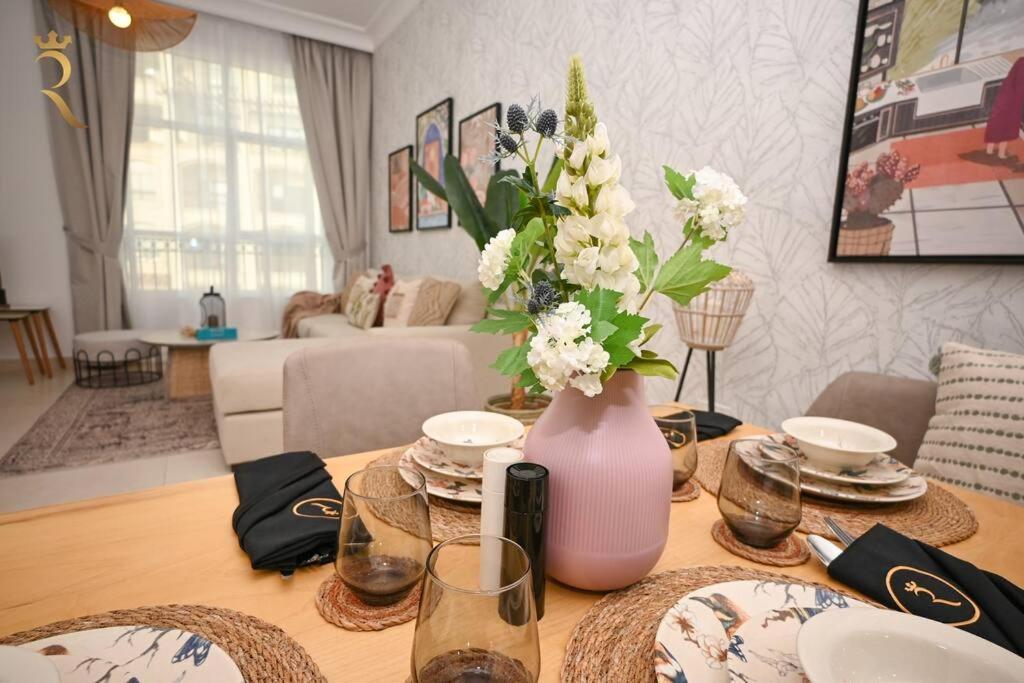 Yas Natura Bliss 1Br Apartment Abu Dhabi Exterior photo